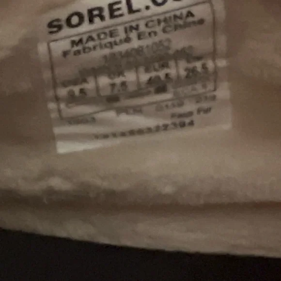 SOREL | OUT AND ABOUT PLUS WATERPROOF DUCK BOOTS 9.5 - Picture 4 of 5